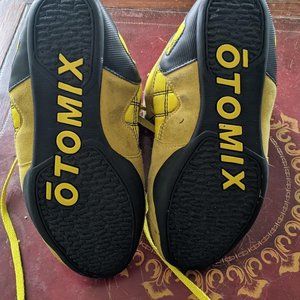 Otomix ninja warrior shoes M3333 color sold out everywhere!